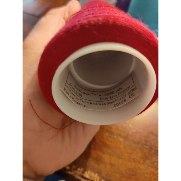 Lot of 8 Toldi- Sure- Maxi-Lock All-Purpose Serger Thread 2700+ Yd cones - Picture 10 of 11